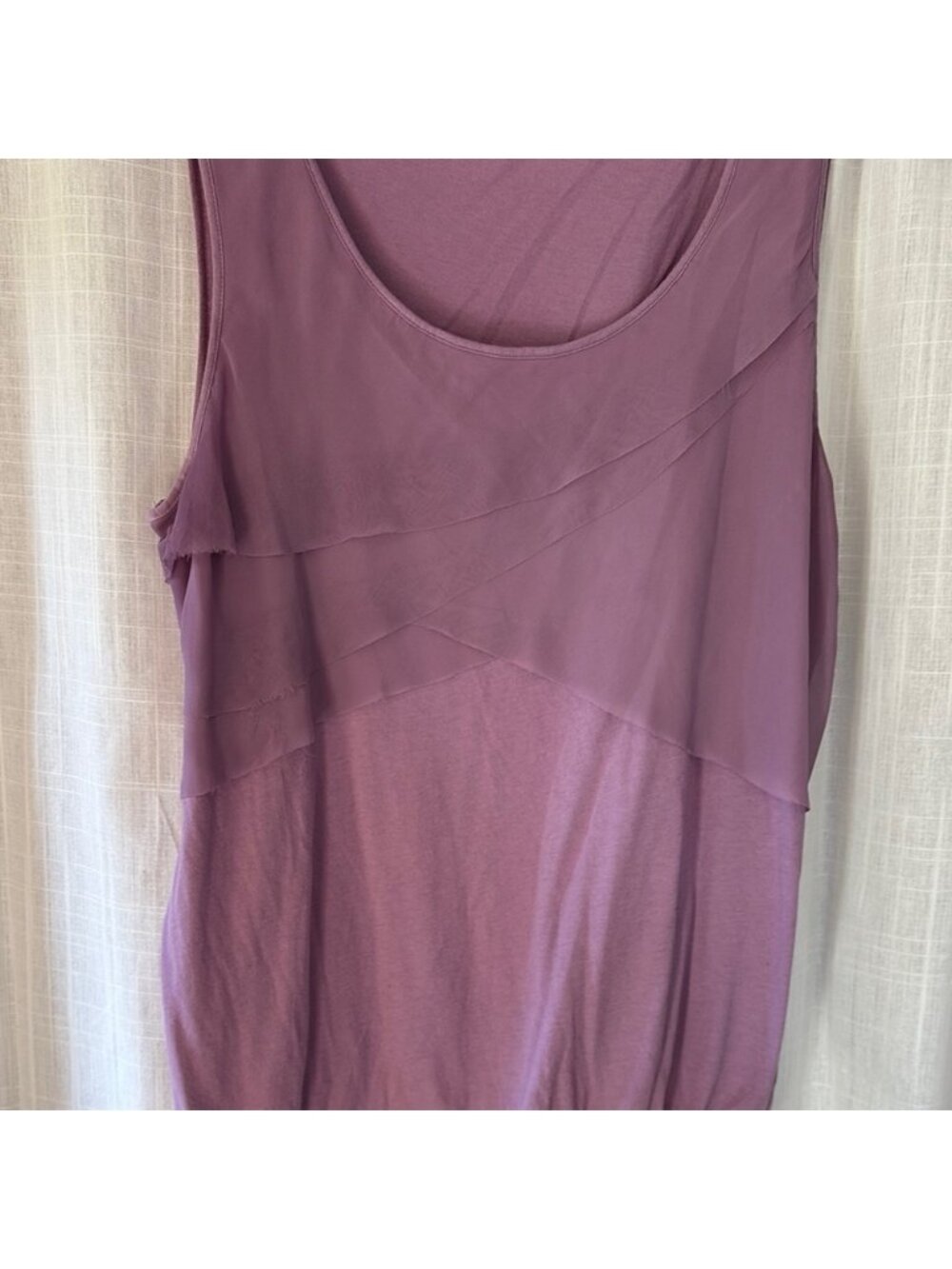 Relaxed Lavender Sleeveless Tank Top - Picture 2 of 2